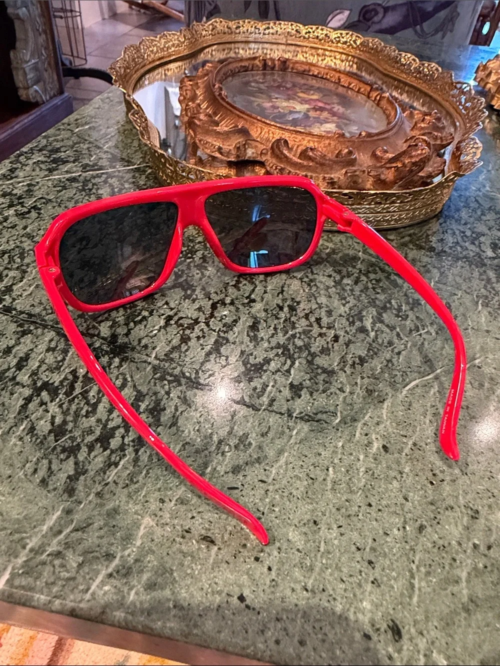 😎Very Cool ~ Target ~ Kids Red Frame Sunglasses with Pink/Reflective Lenses